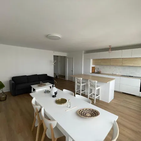 Rénové Avec Vue Imprenable Sur Apartamento *